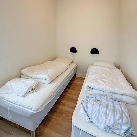 Med 2 Sovrum I * Vejen